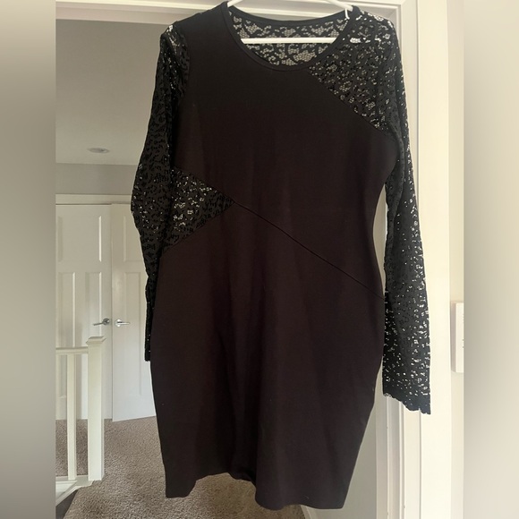 BCBG MAXAZRIA Bodycon Dress - Picture 3 of 3